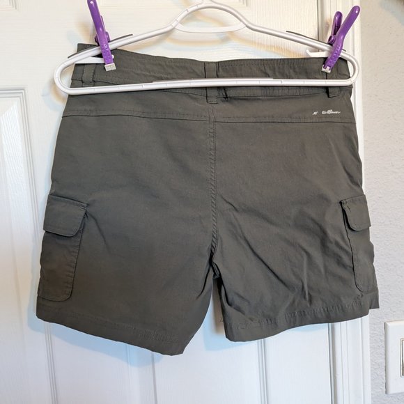 Eddie Bauer Cargo Travel / Golf / Hiking Shorts | 8 | OLIVE | EUC | 5.5" Inseam - Picture 5 of 7